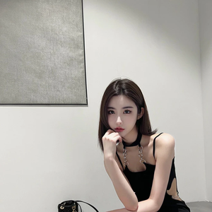 忽悠新婚少妇推油按摩
